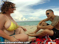 Seana Rae meaty boobs