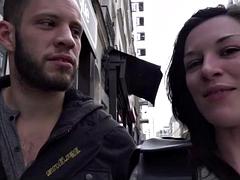 茶髪の, オッパイの