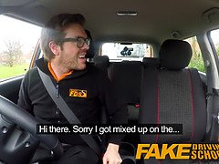 Gros seins, Plantureuse, Éjaculation interne, Hd, Mère que j'aimerais baiser, Pov, Gicler, Nénés