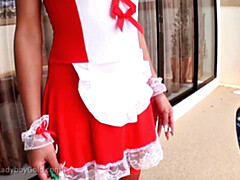 Polla, Mucama, Transexual, Fumando, Tetas, Juguetes