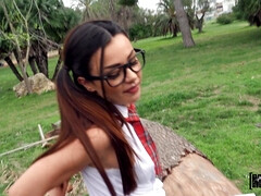 Brunette brune, Européenne, Lunettes, Italienne, Piercing, Pov, Adolescente, Nénés