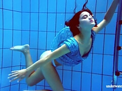 18 ans, Femelle, Hd, Piscine, Chatte, Rousse roux, Adolescente, Sous marin