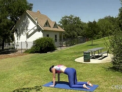 デカパイ, バック, なめる, 淫乱熟女, アウトドア, オマンコ, オッパイの, のぞき