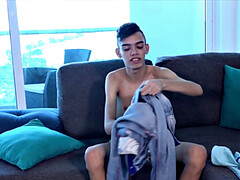 Enthousiasteling, Pijpbeurt, Stel, Hondjeshouding, Homo, Latijnse vrouw, Mager