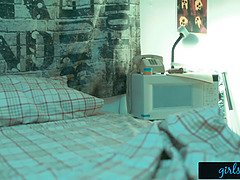 デカパイ, 顔面騎乗, 指いじり, なめる, 淫乱熟女, 現実, 三人, ヴィンテージ