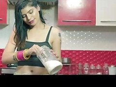 舞台裏, デカパイ, バック, インド人, 母, 自然山雀, 現実, オッパイの