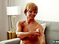 Amateur, Gros cul, Gros seins, Doigter, Mature, Mère que j'aimerais baiser, Nue, Dénudage