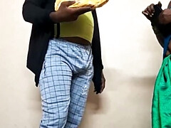 Hardcore, Man, Indisch, Zoenen, Geld, Tepels, Naakt, Vrouw