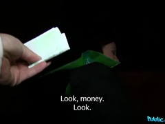 Amateur, Sucer une bite, Tir de sperme, En levrette, Branlette thaïlandaise, Pov, Public, Voyeur