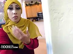 Hijab hookup - nice arab beauty leaves her trainer to spread her and work on her orgasms