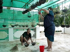 お尻, ぽっちゃり, デカ尻, フェラチオ, 気狂い, インド人, 淫乱熟女, オッパイの