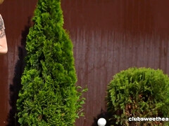 Пальцем, Поцелуи, Вечеринка, Бассейн, Киски, Бритые, Купальник, Сиськи