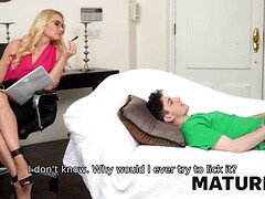 Amateur, Gros cul, Grosse bite, Blonde, Sucer une bite, Plantureuse, Maman, Nénés