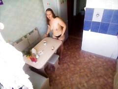 Брюнетки, Грудастые, Классика, Милф, Оргазм, Киски, Соло, Подглядывание