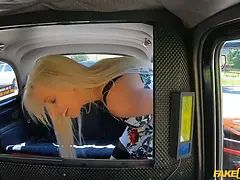 Pijpbeurt, Auto, Sperma, Handbeurt, Hd, Natuurlijke tieten, Naakt, Rijden