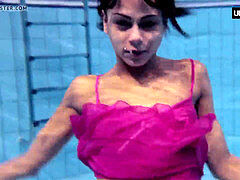 Plage, Bikini, Nue  à poil, Public