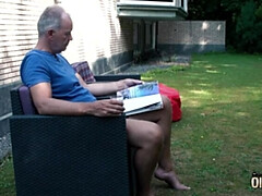 Sucer une bite, Tir de sperme, Gorge profonde, Léchez, Chatte, Rousse roux, Adolescente, Nénés