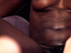 Rubia, Ébano, Familia, Penetracion con dedos, Hd, Lesbiana, Tetas naturales, Adolescente