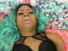 Noire, Noir ébène, Hd, Masturbation, Transsexuelle, Solo, Jarretelles