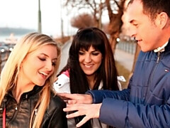 Gros cul, Grosse bite, Gros seins, Sucer une bite, En levrette, Le plan cul à quatre