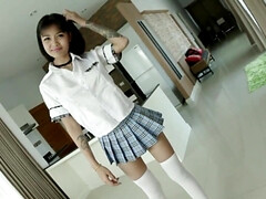 Pijpbeurt, Hd, Hakken, Likken, Geschoren, Mager, Tiener, Thais