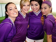 Минет, Поцелуи, Мастурбация, Натуральные сиськи, Киски, Стриптизерша, Молоденькие, Сиськи