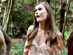 18 jahre, Blasen, Britisch, Cfnm, Gruppe, Masturbation, Im freien, Jungendliche (18+)