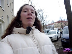 Leie, Braunhaarige, Fingern