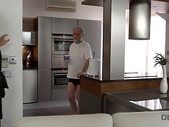 18, 素人, アナル, フェラチオ, チェコ, Hd, なめる, 熟年アナル