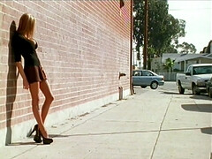 Gros seins, Blonde, Sucer une bite, Brunette brune, Plantureuse, Tir de sperme, Plan cul à trois, Rétro ancien