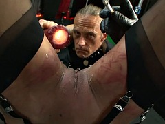 Sadomasoquismo, Verga grande, Alemán, Madres para coger, Estrella porno, Clasico