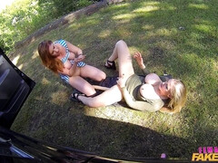 Engañando, Consolador, Lesbiana, Lamidas, Al aire libre, Coño, Nalgadas, Juguetes