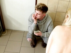 Blondine, Blasen, Gehörnter ehemann, Hardcore, Pov