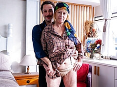 Extreem, Omie, Hd, Rijpe lesbienne, Kut duiken, Realiteit, Hangende tieten, Lelijk