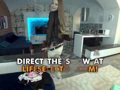 Sucer une bite, Brunette brune, Doigter, Petite amie, Hard, Pov