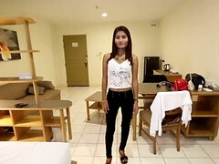 Aziatisch, Grote lul, Grote mammen, Pijpbeurt, Sperma, Lul, Thais, Strak