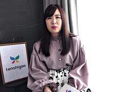 アジア人, 美人, デカパイ, フェラチオ, 中出し, ハードコア, ヤリマン, オッパイの