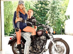 Gros cul, Grosse bite, Gros seins, Blonde, Sucer une bite, Hard, Mère que j'aimerais baiser, Nénés