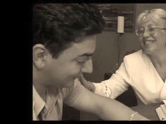 Italiaans, Ondergoed, Rijpe lesbienne, Moeder, Nylonstof