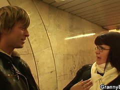 Belle grosse femme bgf, Gros cul, Gros seins, Mamie, Énorme, Mature, Seins naturels, Nénés