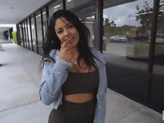 Grosse titten, Blasen, Braunhaarige, Handjob, Latina, Pov, Tätowierung, Jungendliche (18+)