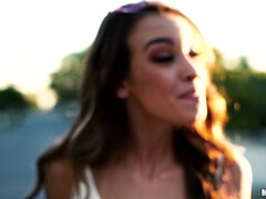 Amateur, Americano, Culo, Morena, Latina, Tetas naturales, Al aire libre, Tetas