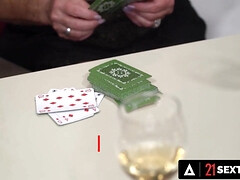 Tetas grandes, Corridas, Abuelita, Peludo, Maduro, Tetas naturales, Sexo fuerte, Tetas