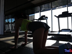 18 jaar, Aziatisch, Grote lul, Schattig, Hardcore, Gezichtspunt, Tiener, Tieten likken