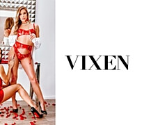 Culo grande, Verga grande, Mamada, Estilo perrito, Interracial, Tetas naturales, Adolescente, Tetas