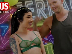 Amateur, Gros cul, Noire, Sucer une bite, En levrette, Branlette thaïlandaise, Hard, Hd