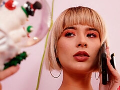 Amateur, Dormitorio, Verga grande, Mamada, Estilo perrito, Afeitado, Cabello corto, Adolescente