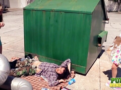 Rubia, Morena, Corridas, Corridas faciales, Pajear, Hd, Público, Trio