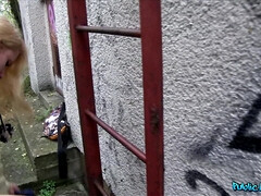 素人, お尻, ブロンド, フェラチオ, 浮気者, アウトドア, 公共