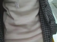 Pleasing oriental Yuno Shirasuna perfroming in fetish sex video outside